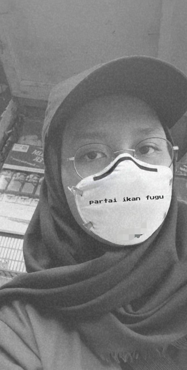 Menimbang Urgensi Foto Wajah So Called “Politisi” di Kantong Kresek Bantuan&nbsp;Covid-19