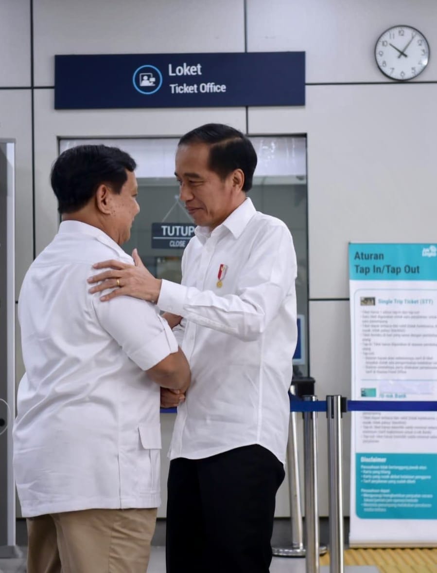 Kebetulan Saja Kita Sekarang Berbeda, Siapa Tahu Nanti&nbsp;Sama